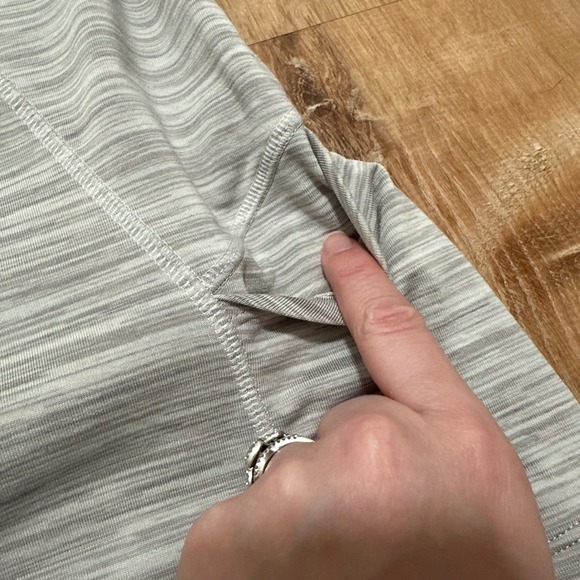 Peter Millar | Women's Heathered Gray Wicking UPF 50+ Golf Skirt Skort, Size XL - Picture 5 of 8